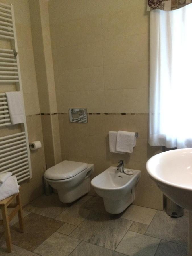 B&B Les Fleurs Gignod Ngoại thất bức ảnh