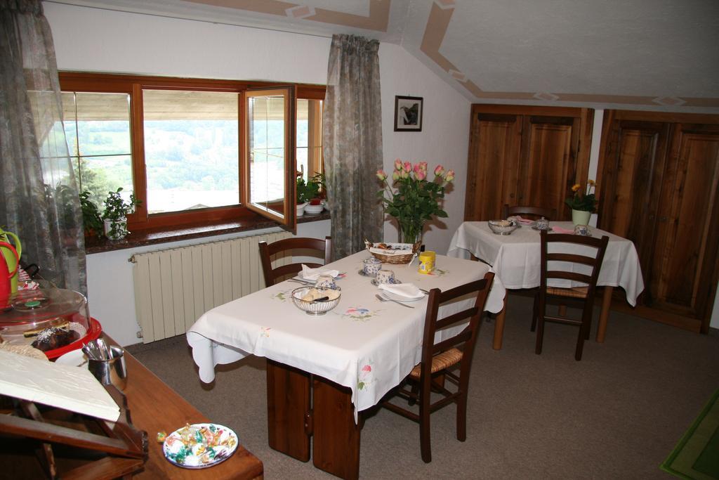 B&B Les Fleurs Gignod Ngoại thất bức ảnh